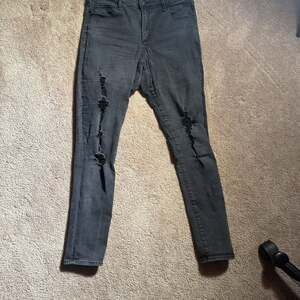Abercrombie Fitch Jeans 31-12 Women Black Super Skinny Curvy High Rise Ripped